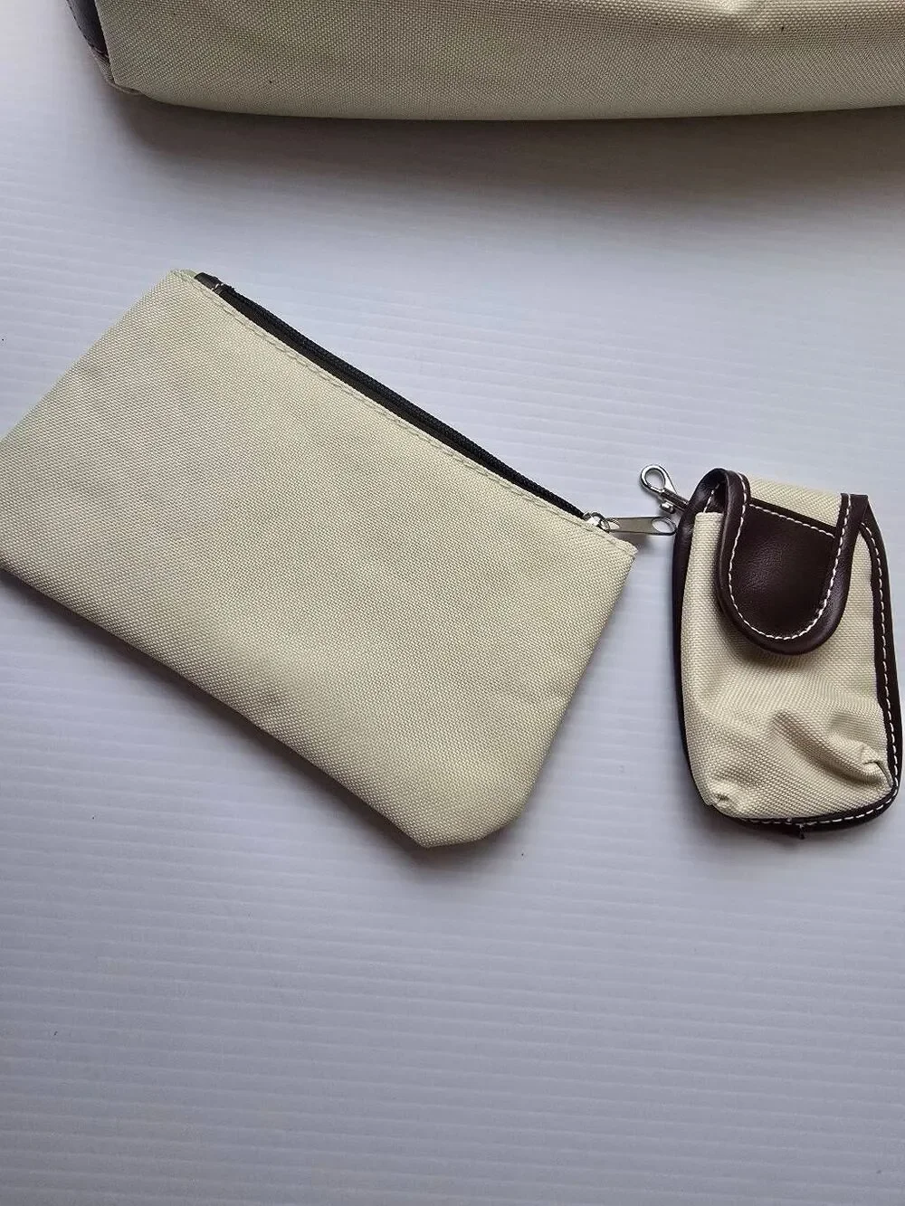 Laptop Bag Cream 3 piece set No Brand